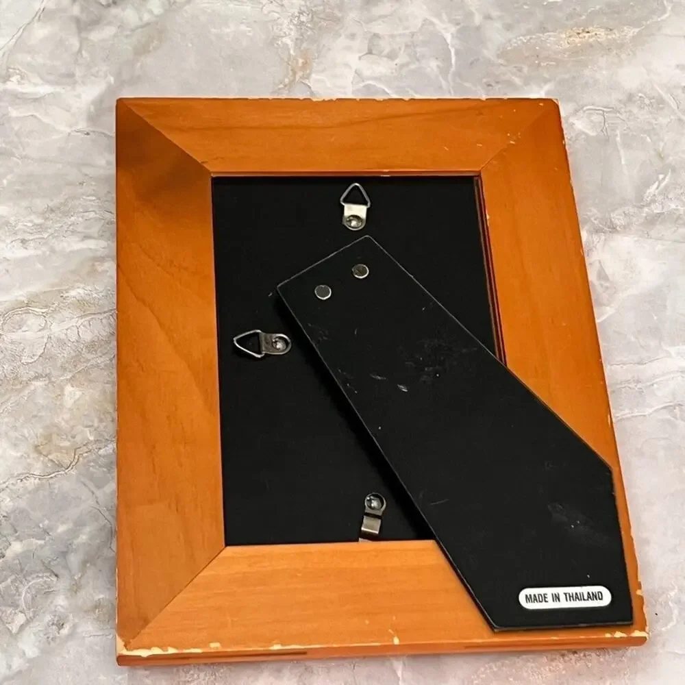 Natural Wood Picture Photo Frame Free Standing 4